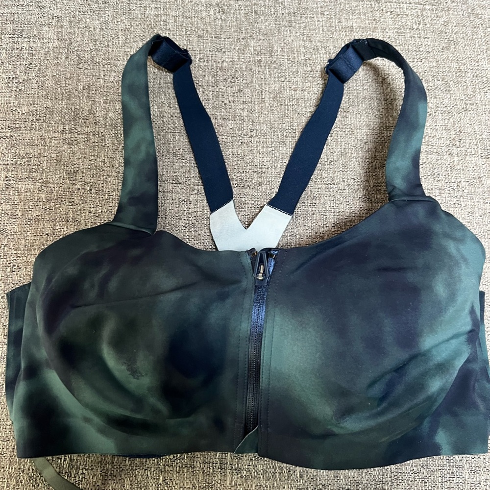 Women’s Victoria’s Secret Knockout High Impact Front Close Sports Bra